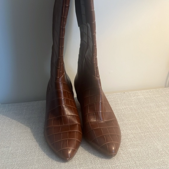 NWT NATURALIZER Wide Calf Brown Knee High Block Heel Leather Boots Size 7.5 - Picture 6 of 13